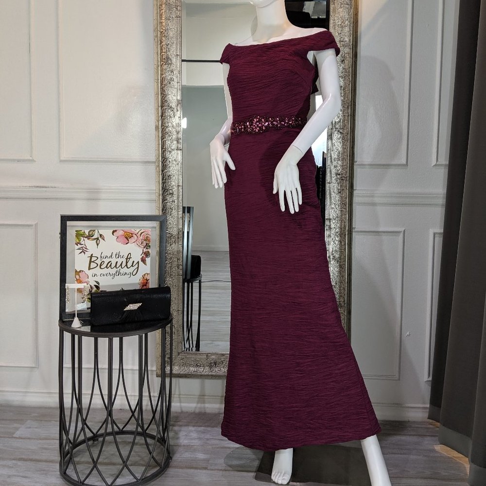 Burgundy Rose Formal Evening MOB Dress Gown